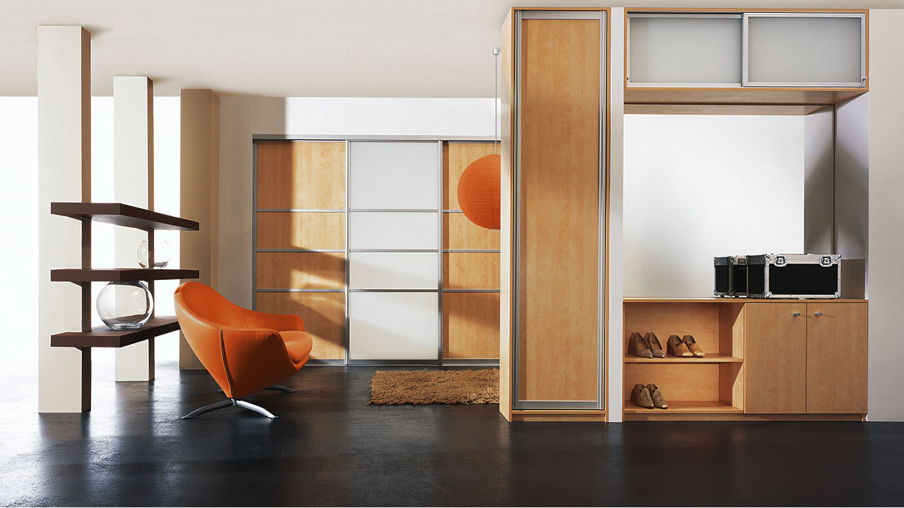 swinging door